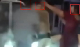 打屁屁的视频,趣味互动，亲子欢乐时光